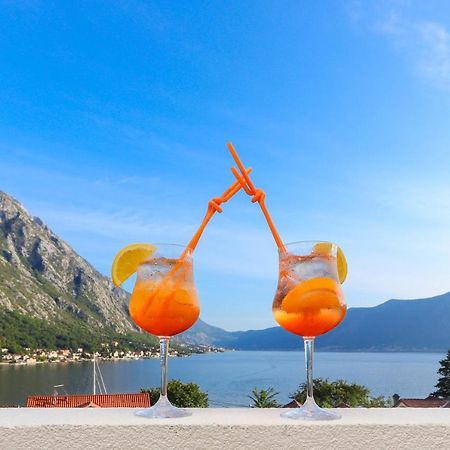 Sea Star Luxury Apartment Kotor Eksteriør billede