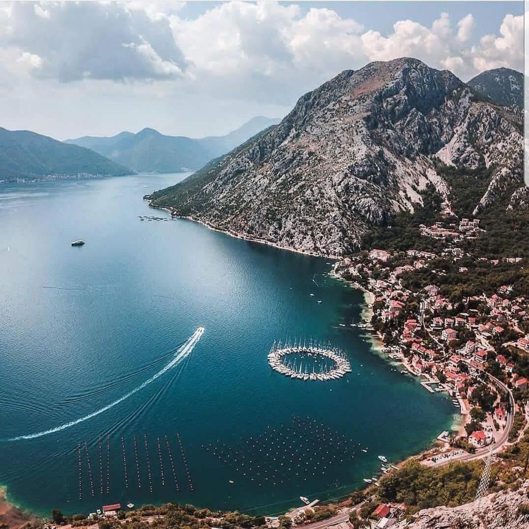 Sea Star Luxury Apartment Kotor Eksteriør billede