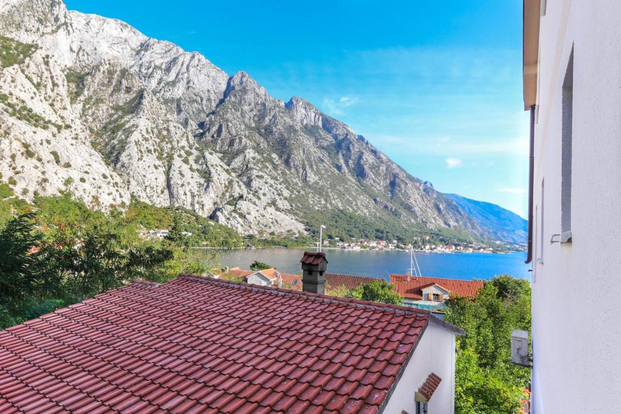 Sea Star Luxury Apartment Kotor Eksteriør billede