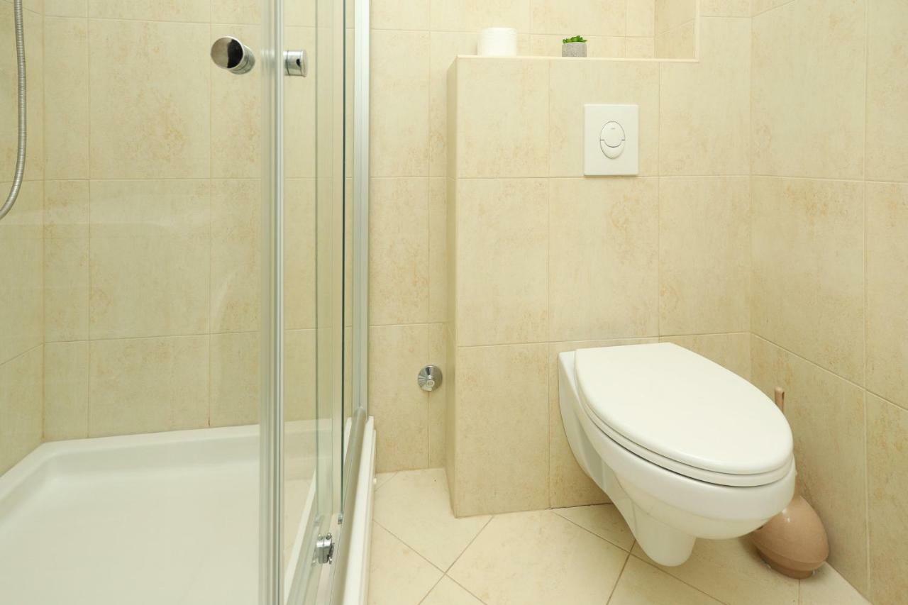 Sea Star Luxury Apartment Kotor Eksteriør billede