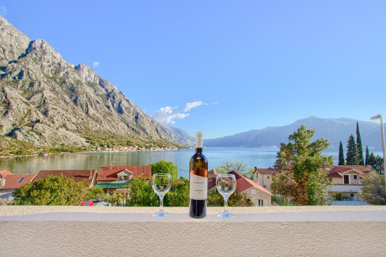 Sea Star Luxury Apartment Kotor Eksteriør billede