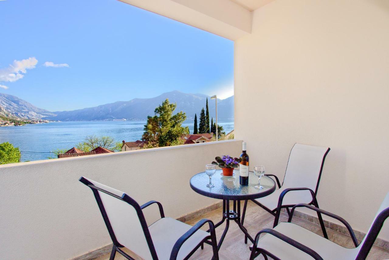 Sea Star Luxury Apartment Kotor Eksteriør billede